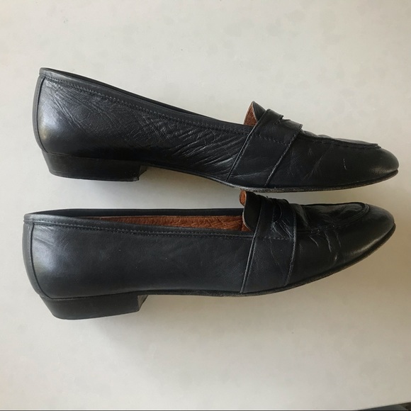 Vintage Black Leather Penny Loafers Flats - Picture 2 of 6